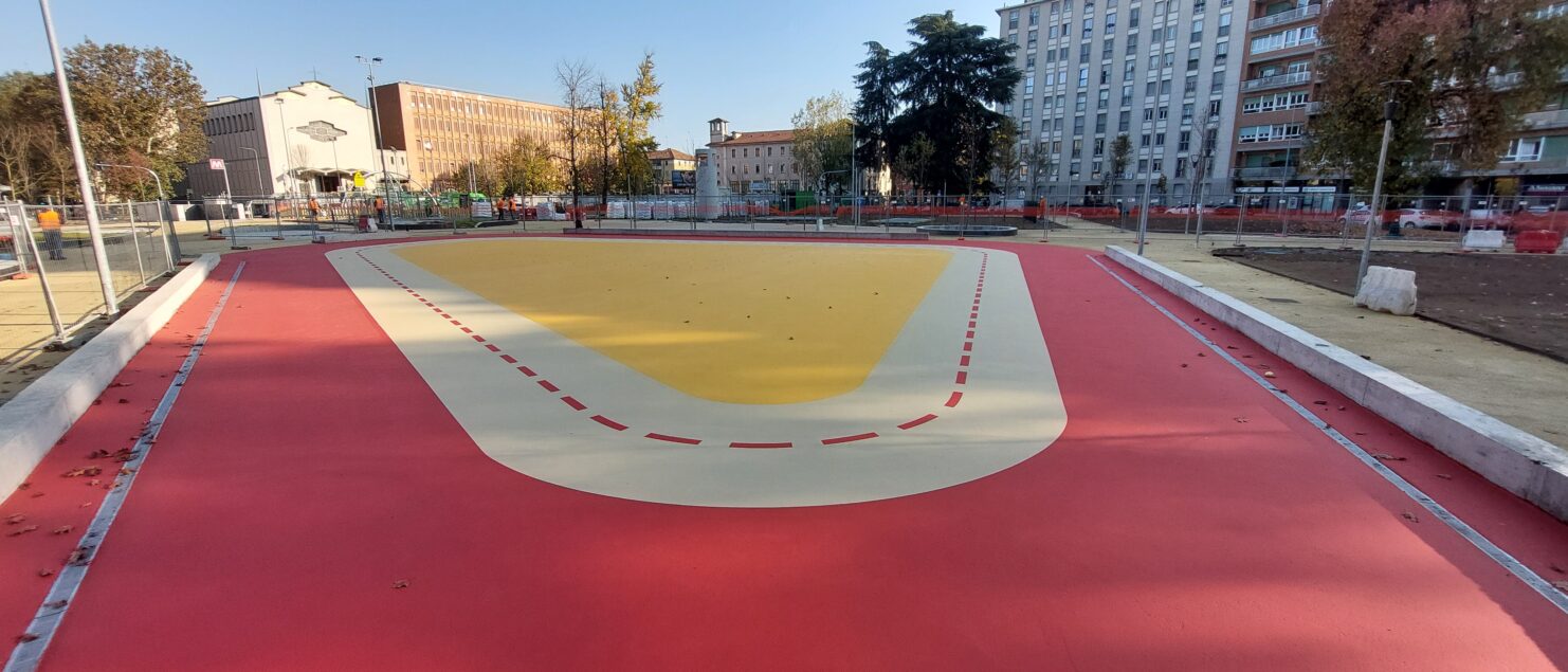 Piazza Frattini skatepark